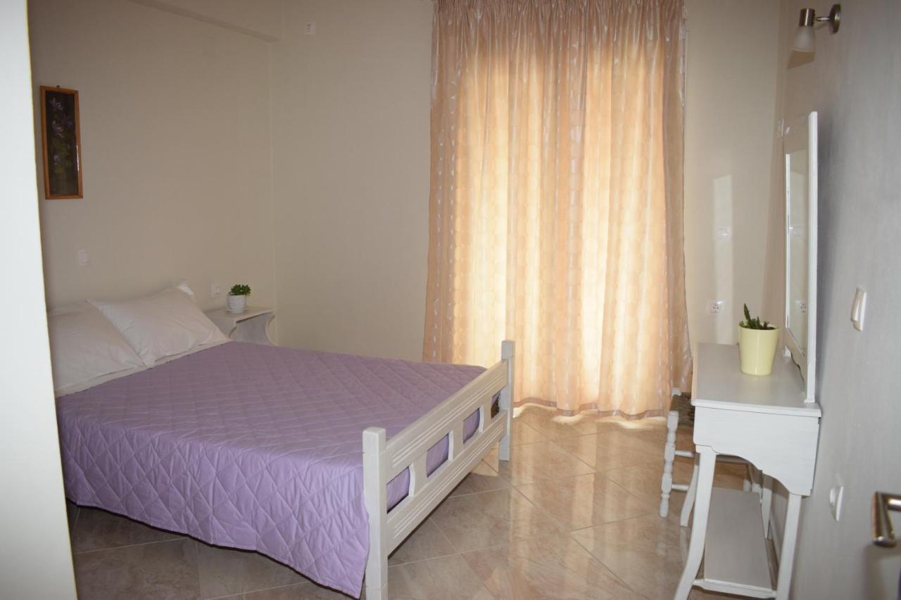 Mary'S Apartments Close To The Sea Agios Georgios  Exterior photo